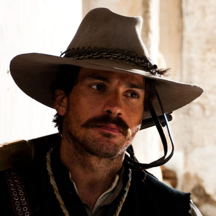 Santiago Cabrera For Greater Glory