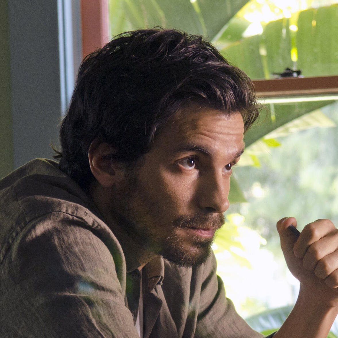 Santiago Cabrera Dexter